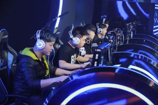 以經典式的 以經典式的