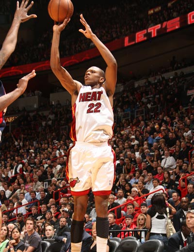 在进攻端 在进攻端