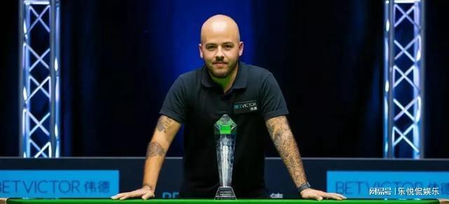 然而随着伤 然而随着伤