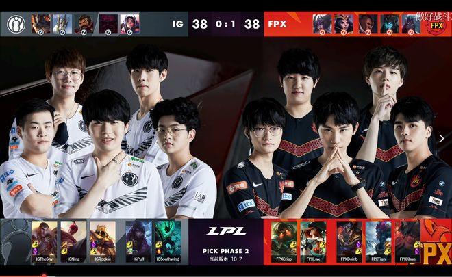 国足比赛中 国足比赛中