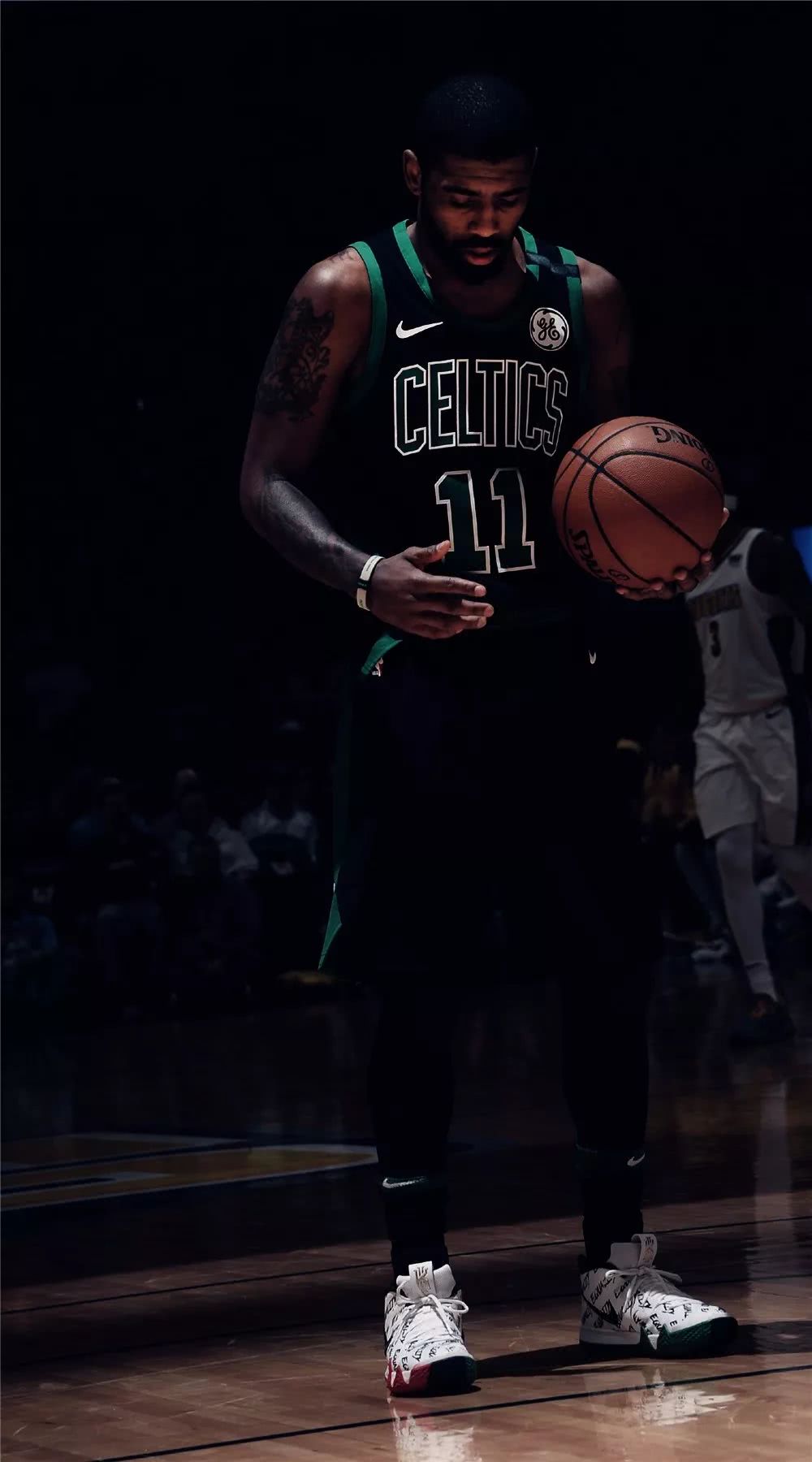 穆西亚拉与 穆西亚拉与