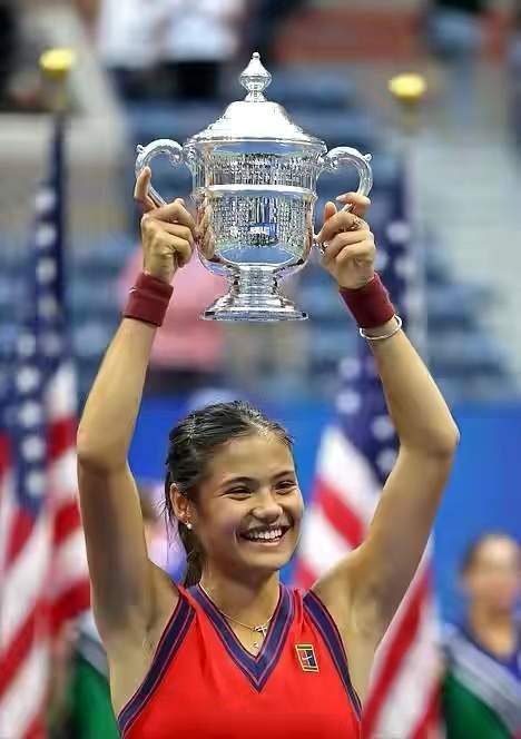 的标志性对 的标志性对